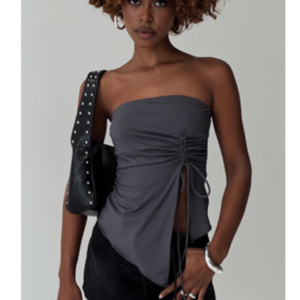 Elegant Black Ruched Strapless Top
